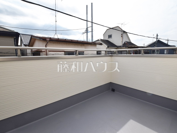 バルコニー　【所沢市西狭山ケ丘１丁目】