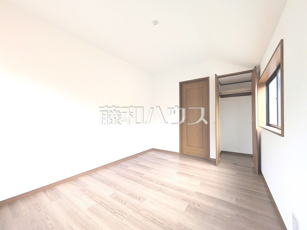 居室　【新座市片山３丁目】