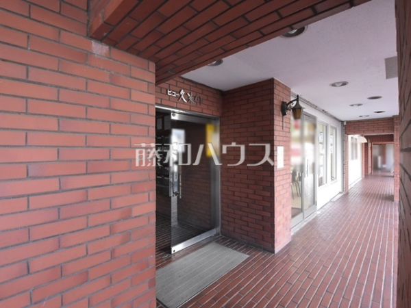エントランス　【ビュー久米川】
