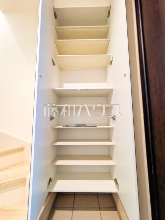 収納　【清瀬市中清戸５丁目】