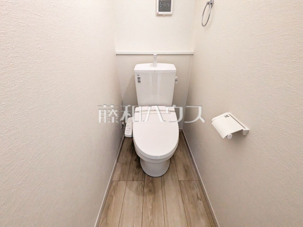 トイレ　【清瀬市中清戸５丁目】