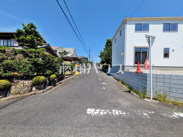 接道状況および現場風景　【春日井市石尾台４丁目】