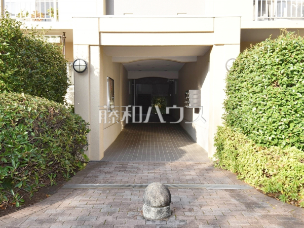 エントランス　【南大沢学園一番街3　3　9号棟】