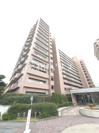 外観　【パークフィーネ南大沢3番館】