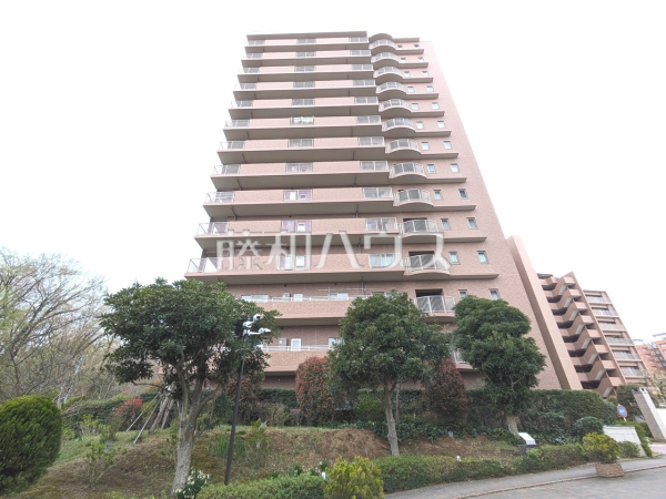外観　【パークフィーネ南大沢3番館】