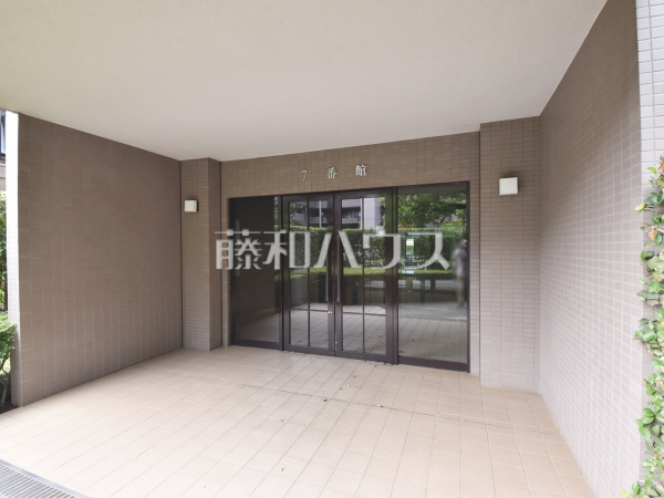エントランス　【ヴィラージュ・ヴェール7番館】