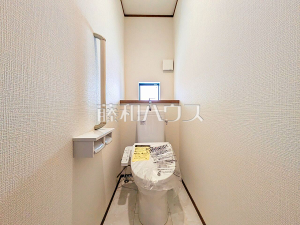 F号棟　トイレ　【東大和市立野２丁目】
