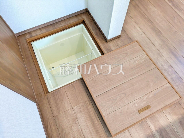 F号棟　キッチン　【東大和市立野２丁目】