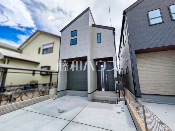 2号棟　外観　【東久留米市前沢４丁目】 周辺環境はもちろん、日当たりや設備仕様など、実際に行ってみないと分からないことも多くございます。営業担当がご案内いたしますので、お気軽にお問い合わせください。 