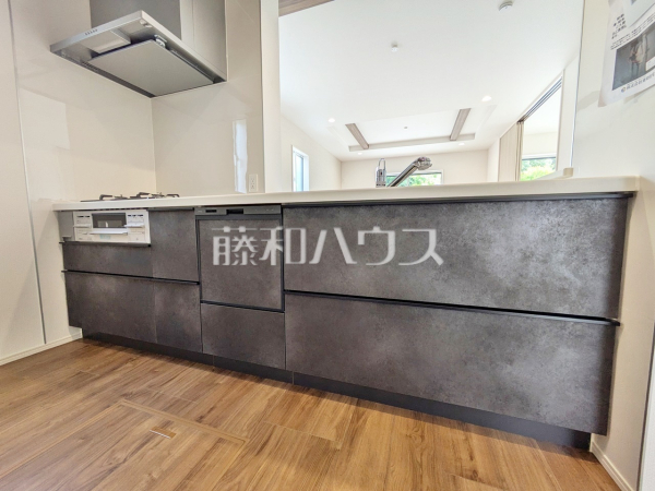 1号棟　キッチン　【春日井市中央台７丁目】