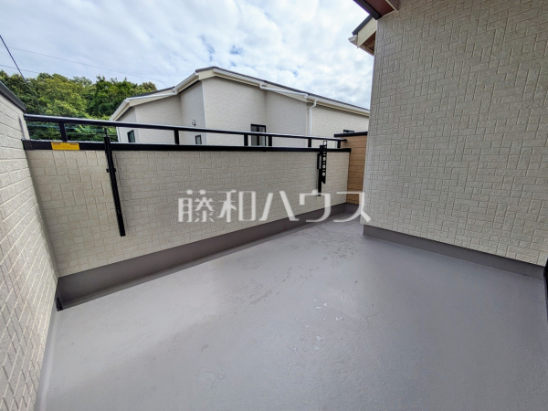 2号棟　バルコニー　【春日井市中央台７丁目】