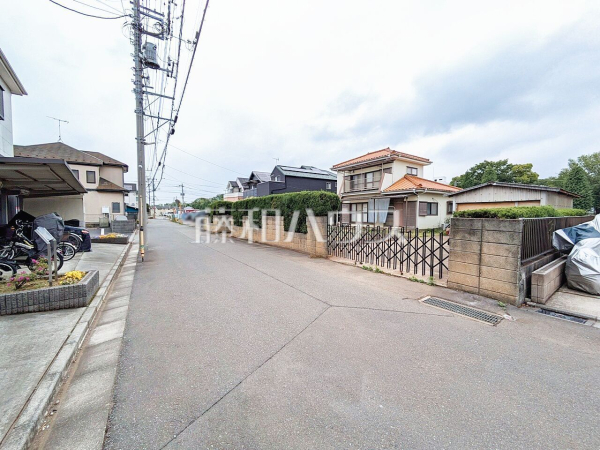 接道状況および現場風景　【清瀬市下宿３丁目】 物件の事、諸費用の事など、小さな疑問もお気軽にご連絡・ご相談下さい。 