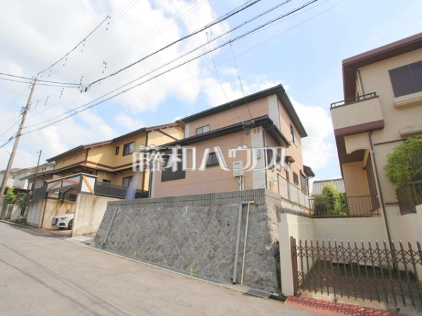 外観　【春日井市高森台　全１棟　中古戸建】