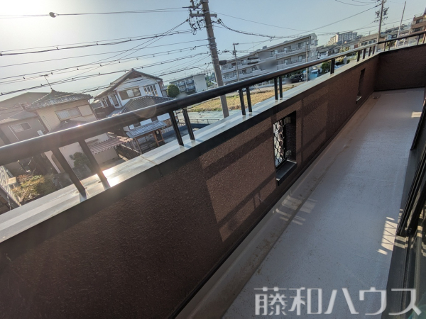 バルコニー　【春日井市林島町４丁目】