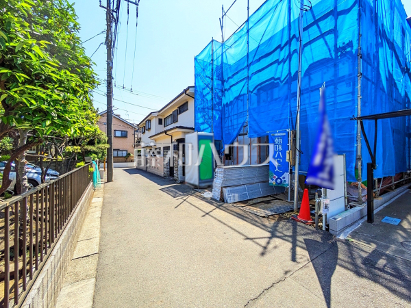 接道状況および現場風景　【国分寺市東元町２丁目】
お住まい探しは、家の良し悪しだけでなく周辺環境も重要なポイントです。ぜひ一度お客様の目でご覧ください。　