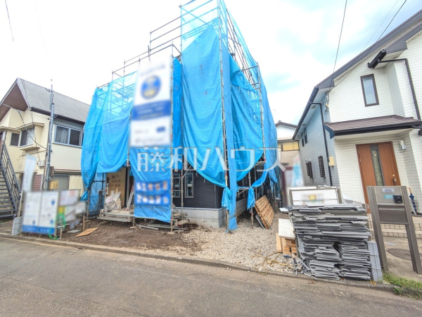 外観　【小平市大沼町４丁目】
ここに住む方を想像して、着々と建築しております！　
