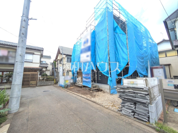 接道状況および現場風景　【小平市大沼町４丁目】
お住まい探しは、家の良し悪しだけでなく周辺環境も重要なポイントです。ぜひ一度お客様の目でご覧ください。　