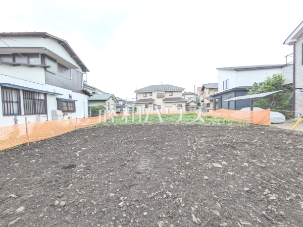 現地写真　【日野市大坂上２丁目】　お住まい探しは、家の良し悪しだけでなく周辺環境も重要なポイントです。ぜひ一度お客様の目でご覧ください。　