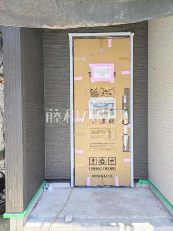 2号棟　玄関　【八王子市川口町】