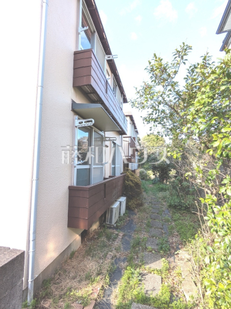 現地写真（現況：古屋有）　【多摩市桜ヶ丘４丁目】