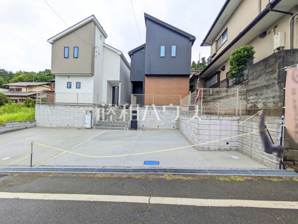  見学はしたいけど、なかなか時間が取れない・・・そんな方に出勤前や仕事終わりにマイホームを見学できるサポートをいたします。 　【八王子市元八王子町３丁目】