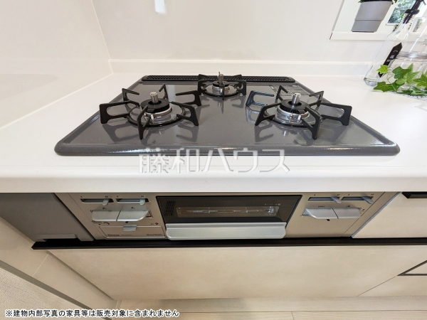 2号棟　キッチンコンロ　【八王子市元八王子町３丁目】