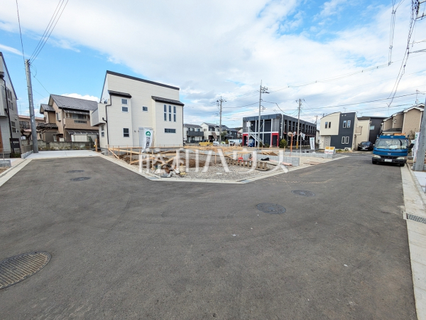 接道状況および現場風景　【東大和市芋窪４丁目】