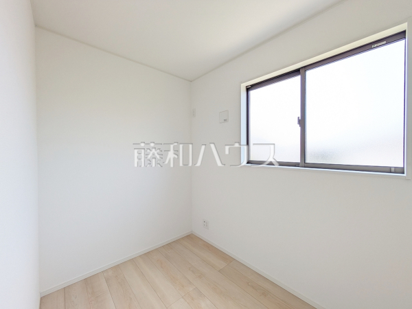 2号棟　居室　【福岡市南区桧原１丁目】