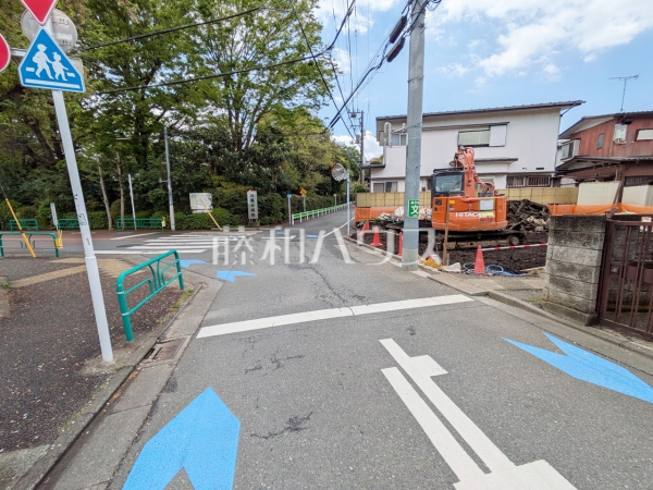 接道状況および現場風景　【杉並区高井戸西１丁目】