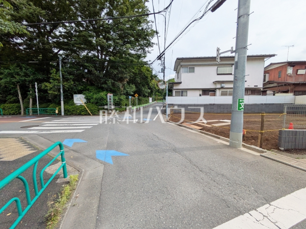 接道状況および現場風景　【杉並区高井戸西１丁目】