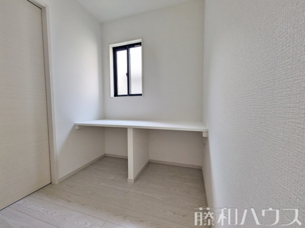 ワークスペース　スタディカウンター　【名古屋市守山区瀬古１丁目】