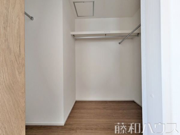 2号棟　収納　【尾張旭市大塚町３丁目】