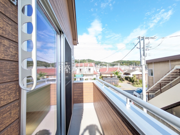 B号棟 バルコニー 【八王子市犬目町】 B号棟 バルコニー 【八王子市犬目町】