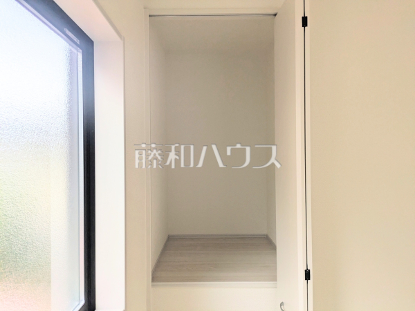 収納　【富士見市渡戸３丁目】
