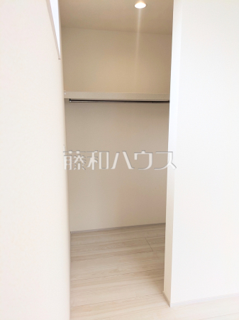収納　【富士見市渡戸３丁目】