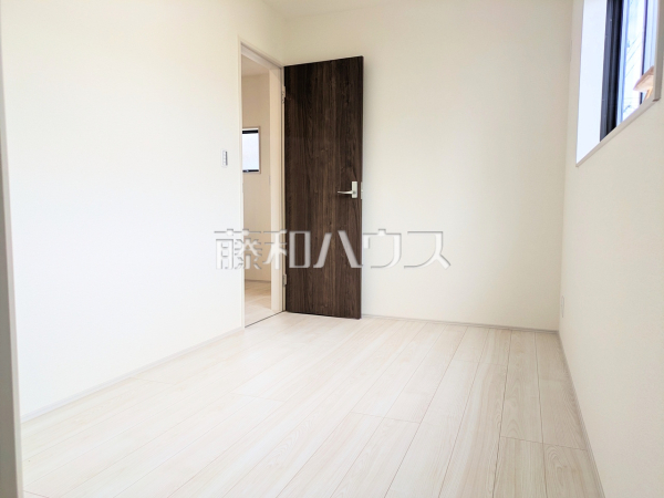居室　【富士見市渡戸３丁目】