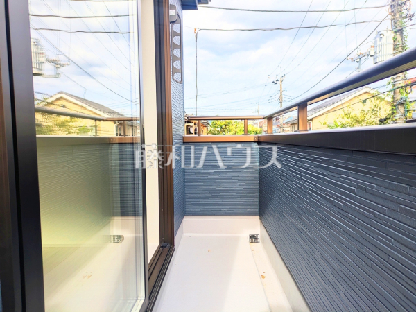 バルコニー　【富士見市渡戸３丁目】