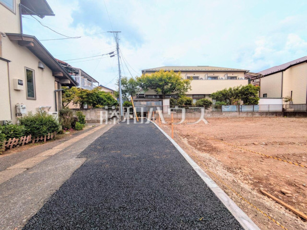 接道状況および現場風景　【稲城市東長沼】