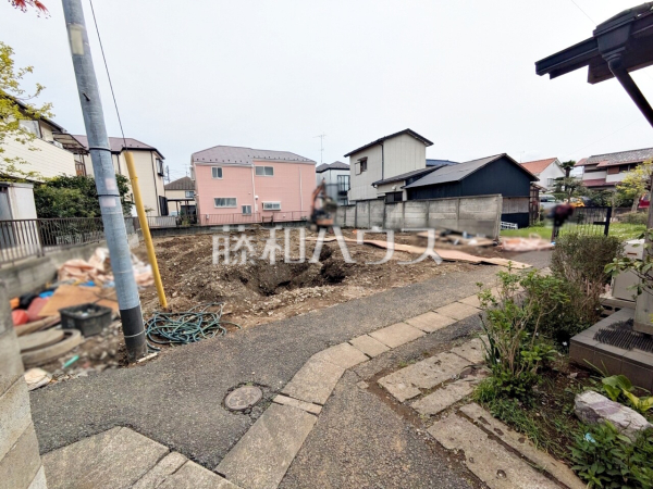 現地写真　【稲城市東長沼】