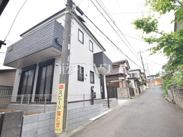 接道状況および現場風景　【所沢市大字上安松】