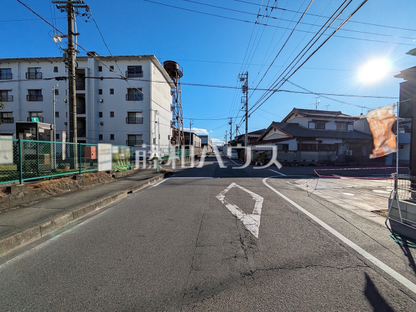 接道状況および現場風景　【北名古屋市中之郷八反】