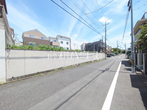 接道状況および現場風景　【日野市多摩平５丁目】