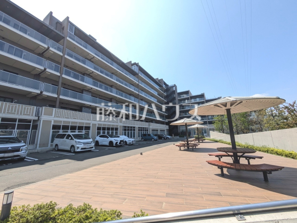 駐車場　【シティテラス小金井公園　B棟】