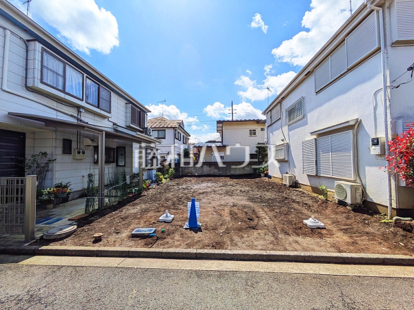 現地写真　【立川市栄町１丁目】
きれいに整備された敷地。これから夢の新邸がここに建ちます。　