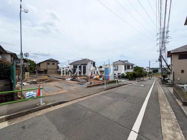 接道状況および現場風景　【昭島市福島町１丁目】平日のご案内も可能です。まずはお気軽にお問合せ下さいませ。