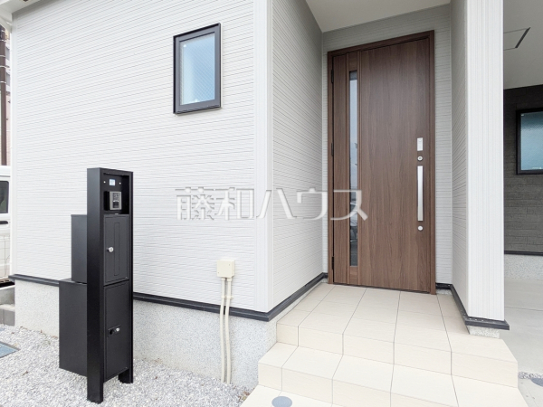 玄関　【練馬区関町南１丁目】