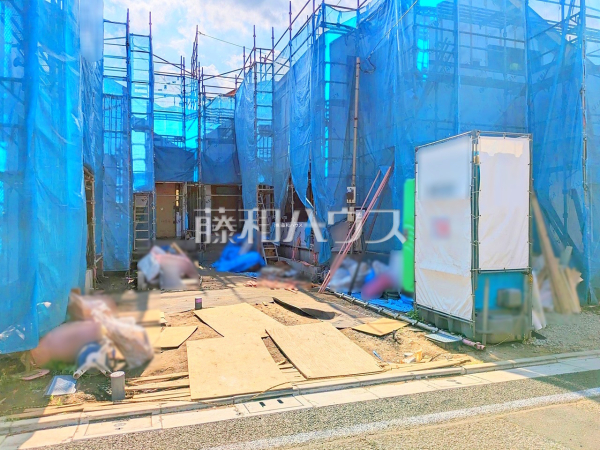 1号棟　外観(画像奥)　【練馬区早宮４丁目】