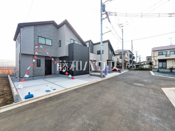接道状況および現場風景　【昭島市武蔵野２丁目】 平日のご案内も可能です。まずはお気軽にお問合せ下さいませ。 