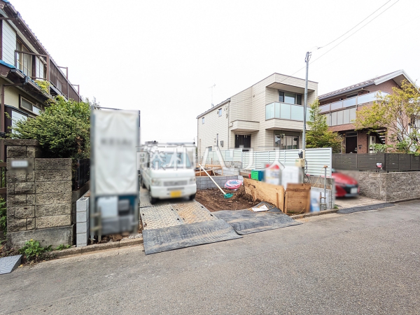 駅より徒歩9分、この恵まれたロケーションによる幸福感は、毎朝の通勤時にしっかりと感じられるのではないでしょうか。 　【国立市青柳１丁目】