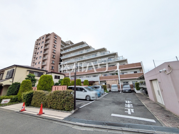 ≪外観≫京王相模原線「京王多摩川」駅 徒歩11分！ この恵まれたロケーションによる幸福感は、毎朝の通勤時にしっかりと感じられるのではないでしょうか。【フォルスコート調布】